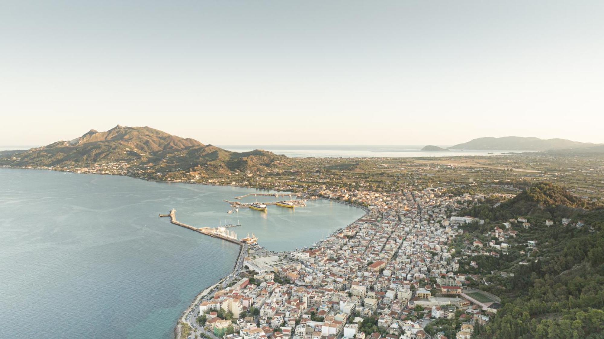 Sunny Central Studio Zakynthos stad Exteriör bild